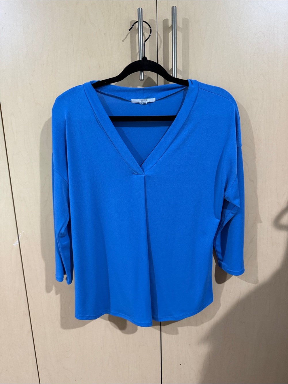 Women's Relaxed V-Neck Long Sleeve Top in Bright Blue